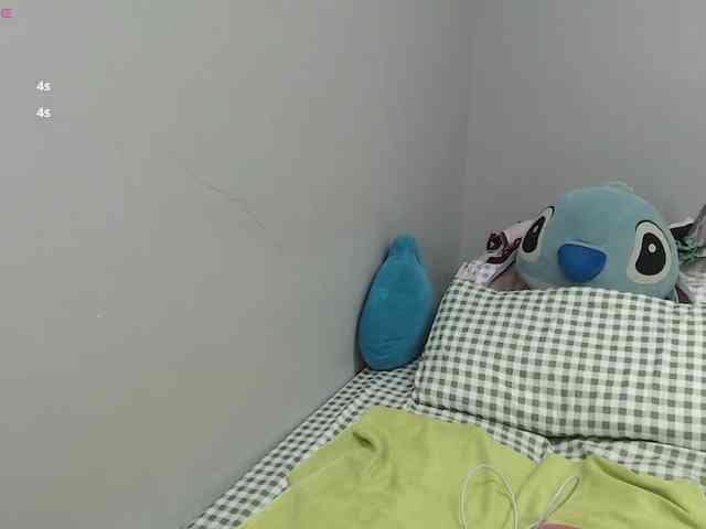 BubbleButtPinay webcam