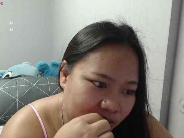 BubbleButtPinay webcam