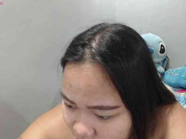 BubbleButtPinay webcam