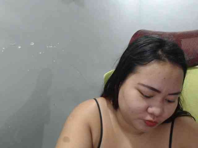 BubbleButtPinay webcam