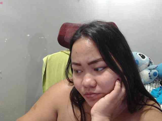 BubbleButtPinay webcam