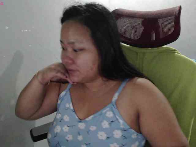 BubbleButtPinay Live Webcam on BongaCams