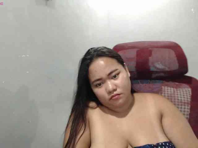 BubbleButtPinay webcam