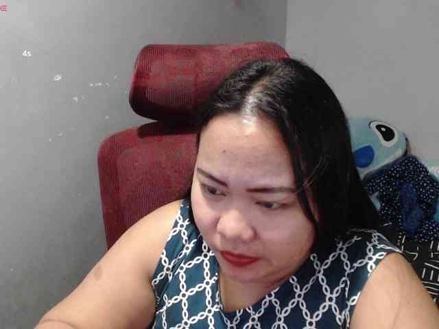 BubbleButtPinay webcam