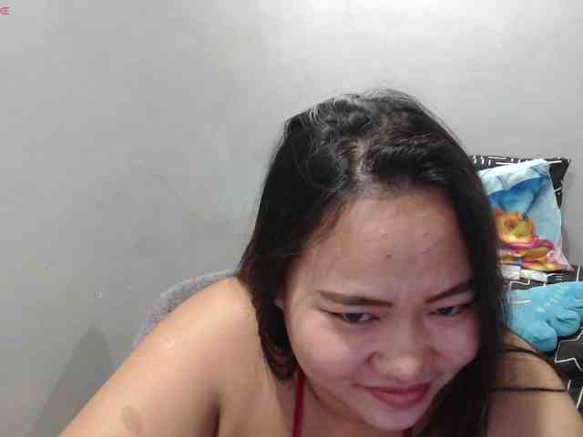 BubbleButtPinay webcam