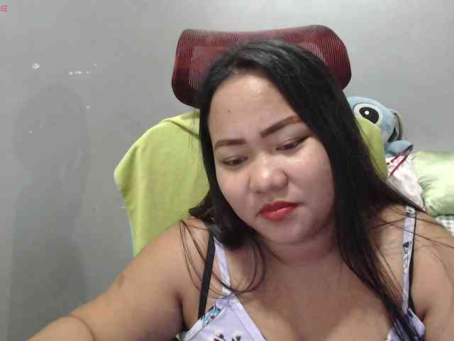 BubbleButtPinay webcam