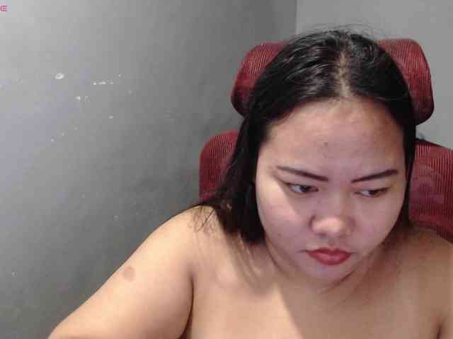 BubbleButtPinay webcam