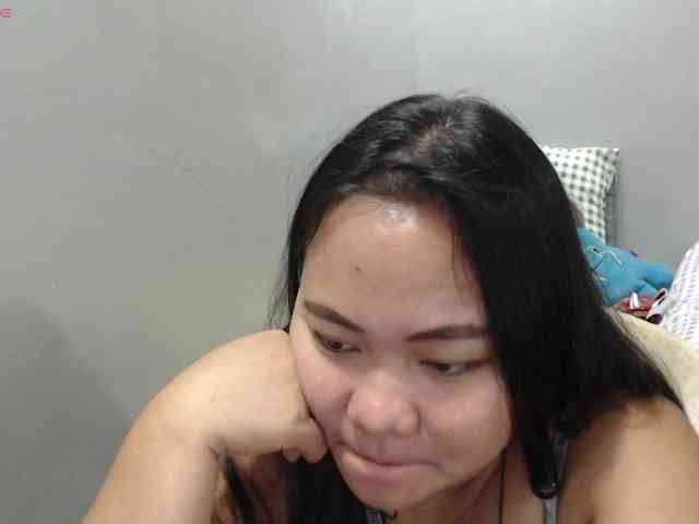 BubbleButtPinay webcam