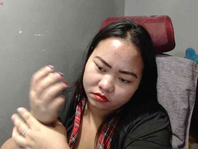 BubbleButtPinay webcam