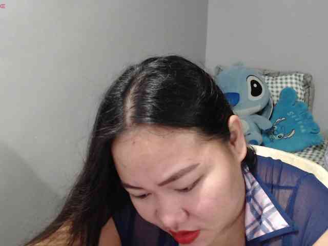 BubbleButtPinay webcam