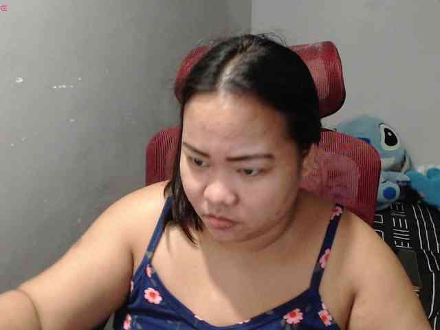 BubbleButtPinay webcam