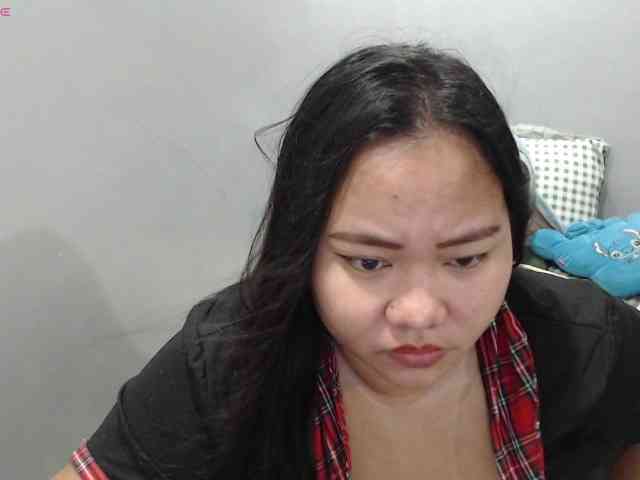 BubbleButtPinay webcam