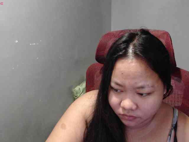 BubbleButtPinay webcam