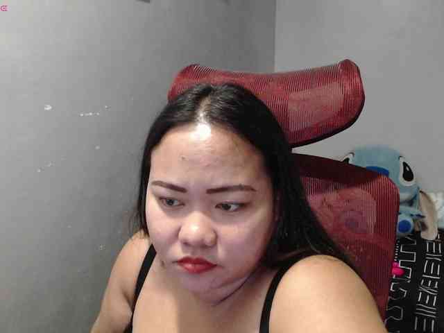 BubbleButtPinay webcam