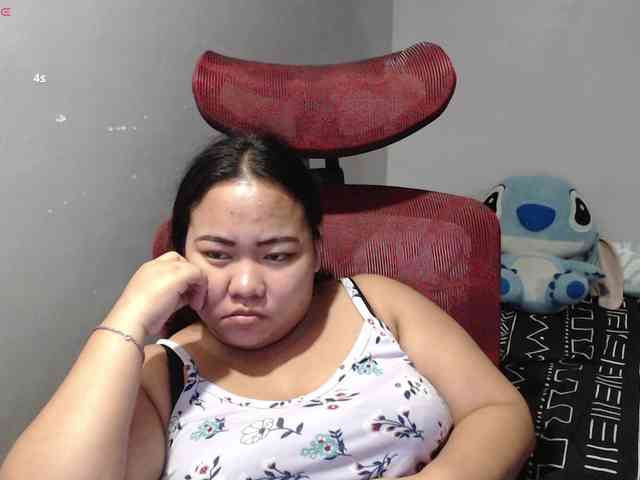 BubbleButtPinay webcam