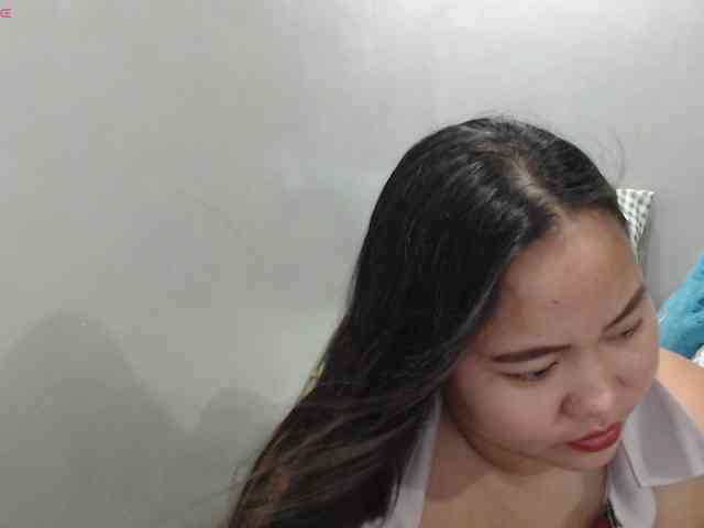BubbleButtPinay webcam