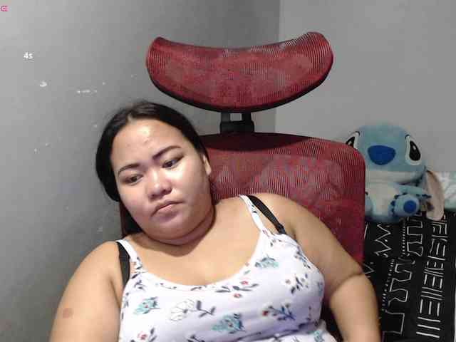 BubbleButtPinay webcam