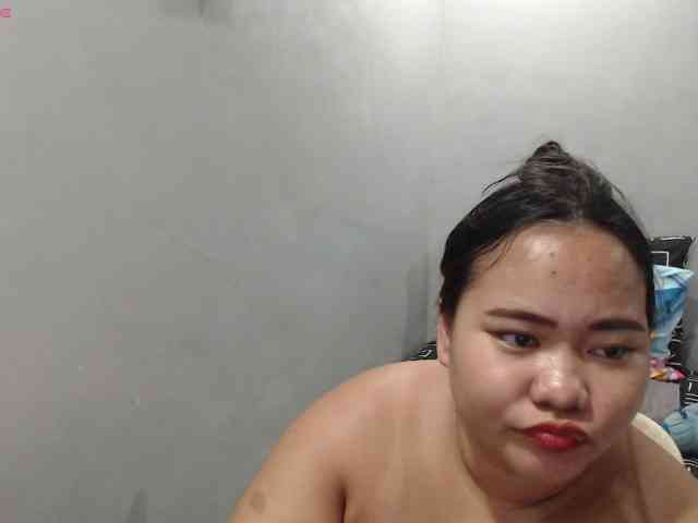 BubbleButtPinay webcam