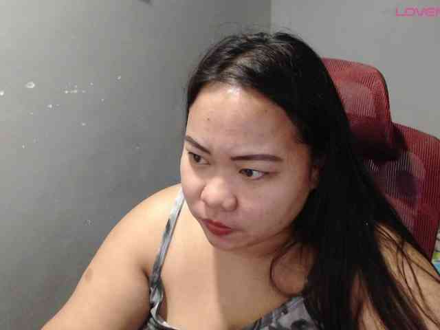 BubbleButtPinay webcam