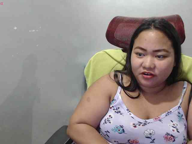 BubbleButtPinay webcam