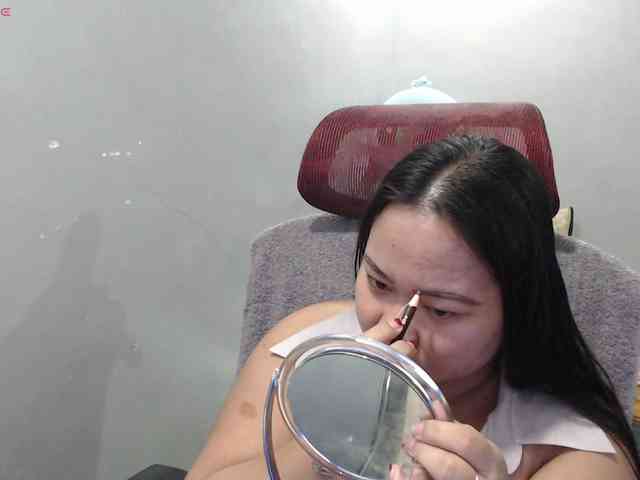 BubbleButtPinay webcam