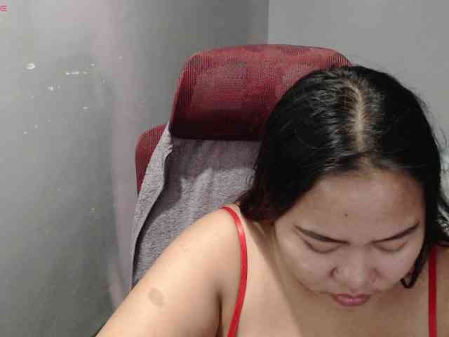 BubbleButtPinay webcam