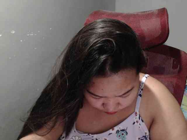 BubbleButtPinay webcam