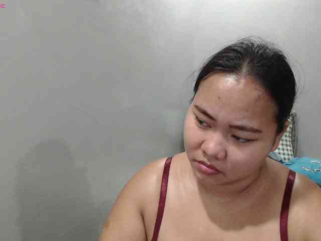 BubbleButtPinay webcam