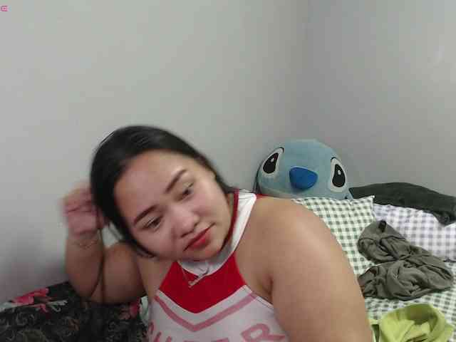BubbleButtPinay webcam