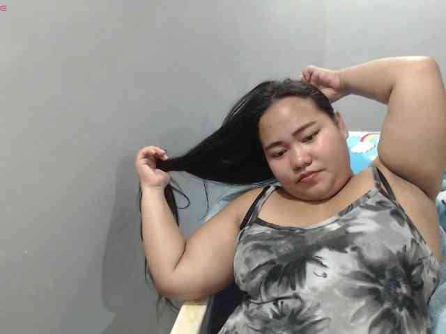 BubbleButtPinay webcam