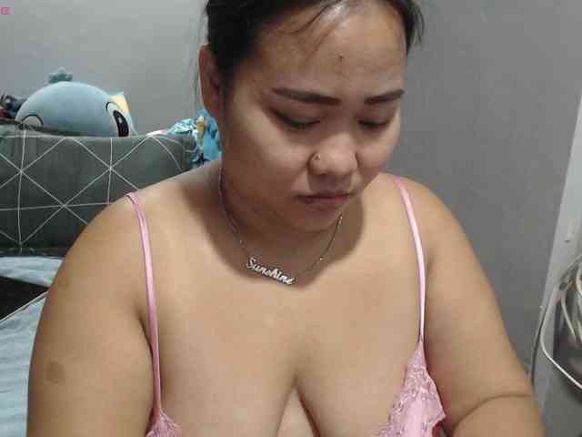 BubbleButtPinay webcam