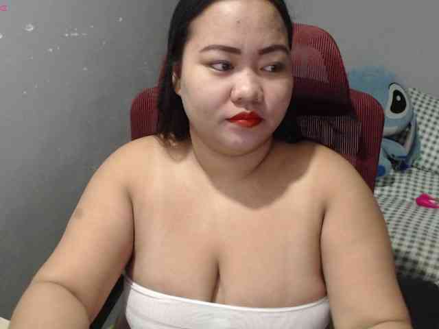 BubbleButtPinay webcam