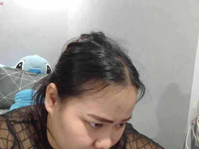 BubbleButtPinay webcam