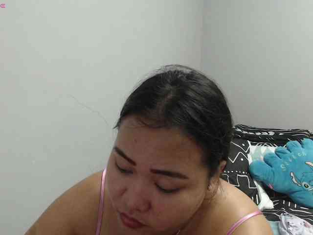 BubbleButtPinay webcam