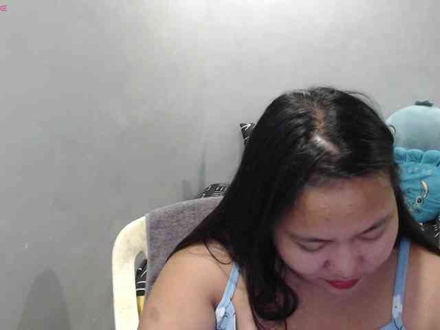 BubbleButtPinay webcam