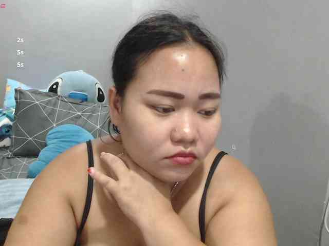 BubbleButtPinay webcam