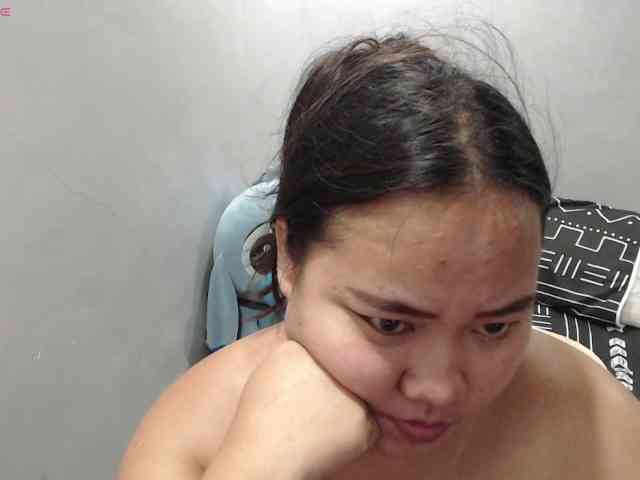 BubbleButtPinay webcam