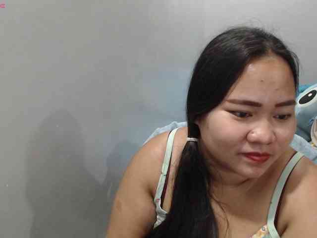 BubbleButtPinay webcam