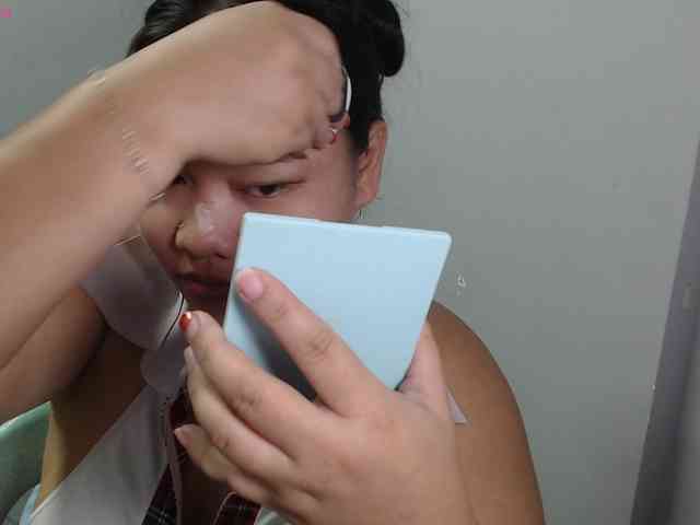 BubbleButtPinay webcam