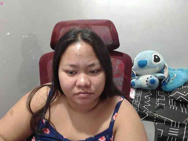 BubbleButtPinay webcam