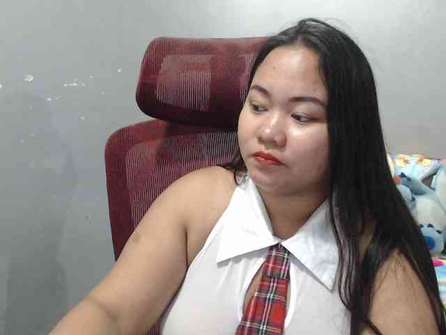 BubbleButtPinay webcam