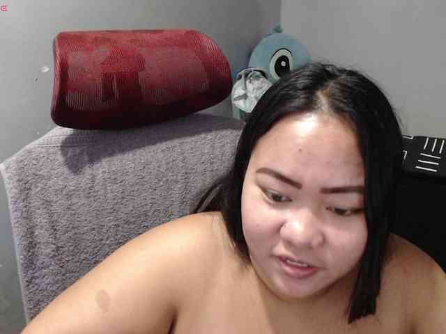 BubbleButtPinay webcam