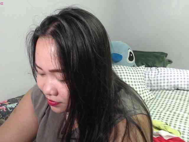 BubbleButtPinay webcam