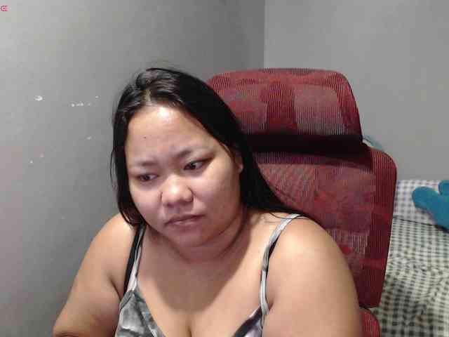 BubbleButtPinay webcam