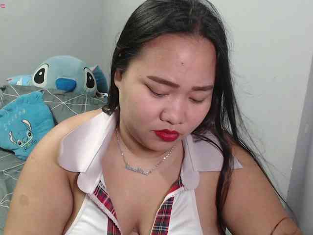 BubbleButtPinay webcam