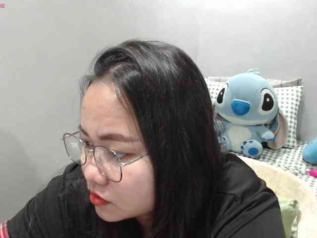 BubbleButtPinay webcam