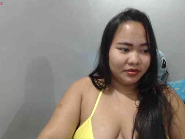 BubbleButtPinay webcam