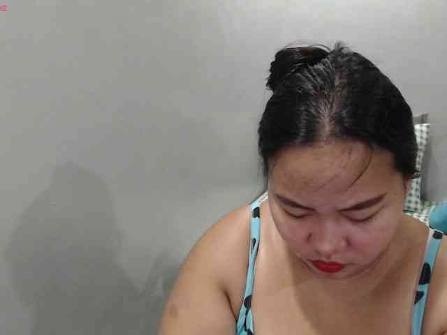 BubbleButtPinay webcam