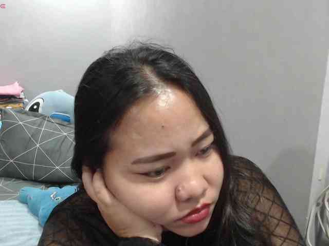 BubbleButtPinay webcam
