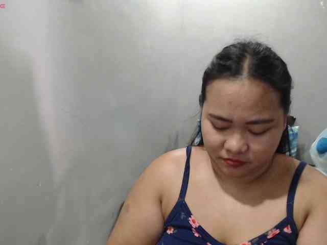 BubbleButtPinay webcam